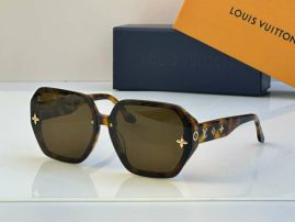 Picture of LV Sunglasses _SKUfw55558809fw